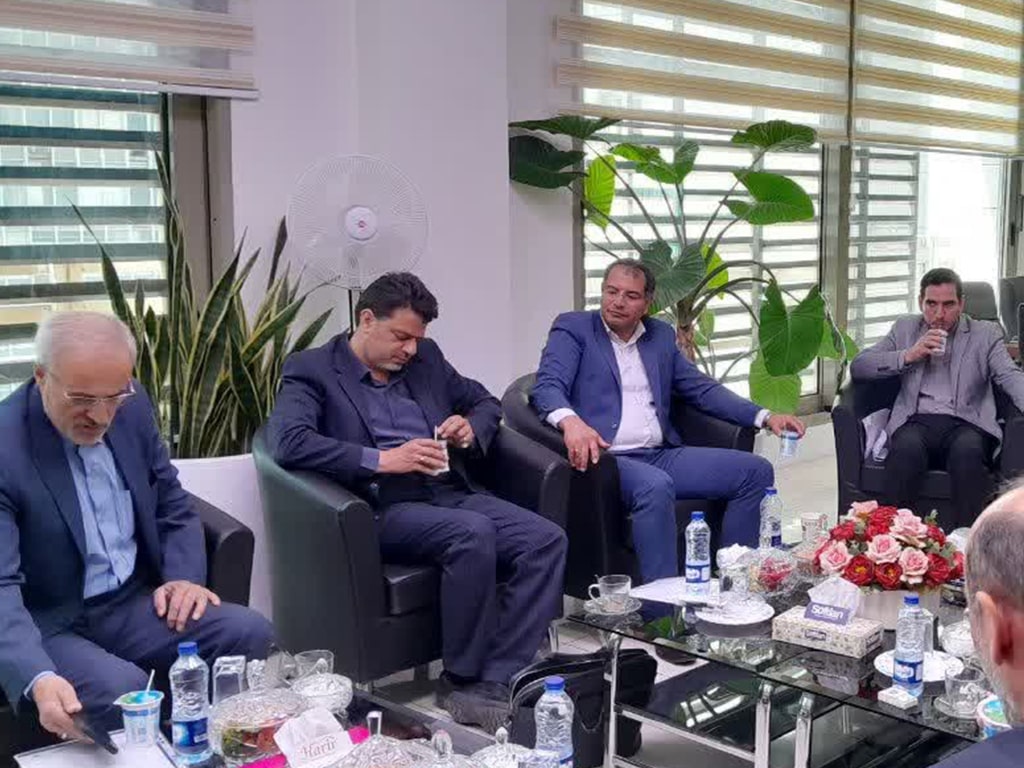 نشست هماهنگی برنامه‌ های روز جهانی شیر ۱۴۰۴ در تهران با محوریت ترویج فرهنگ مصرف شیر و سلامت جامعه